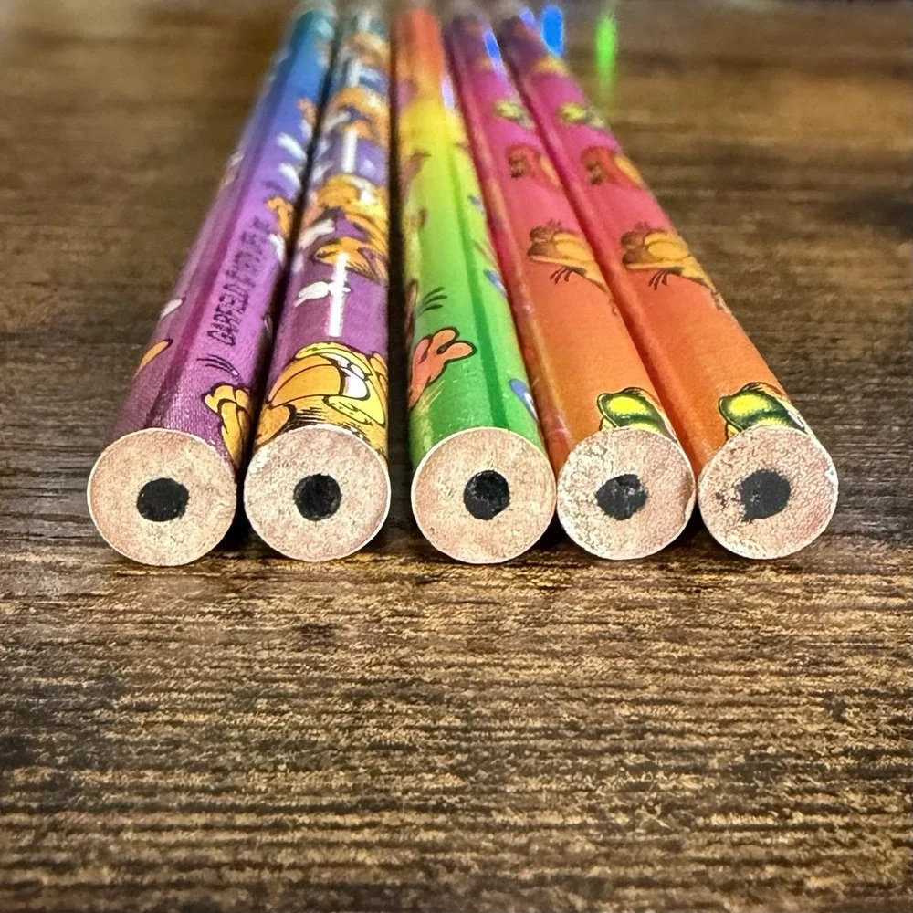 Vintage 1978 Garfield PENCIL LOT OF 5 Unused Loose Pencils Regular Size